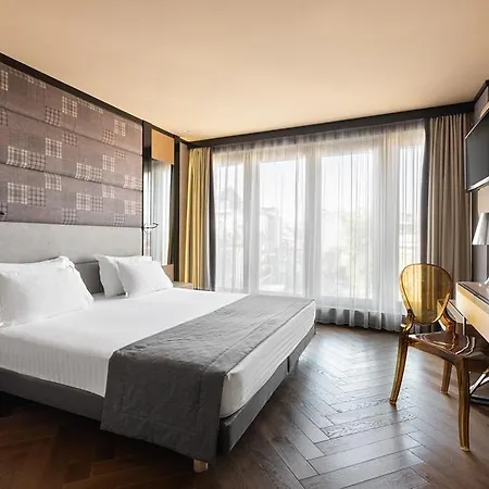 Eurostars Hotel