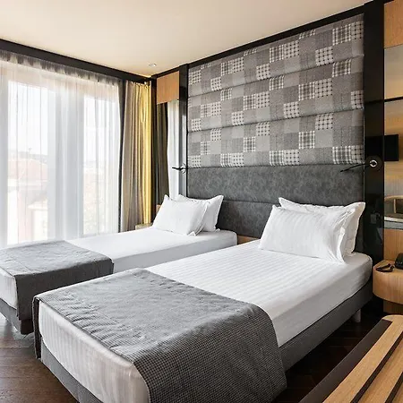 Eurostars Хотел 4*