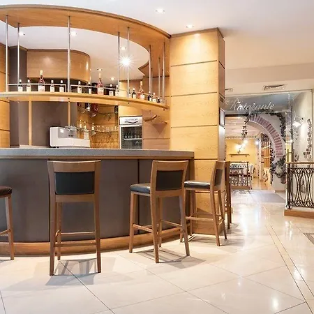Eurostars Хотел 4*